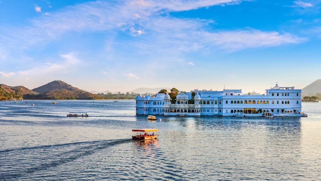 Testing Udaipur Group Trip From Delhi | Lakes, Legends & Royal Rajasthan